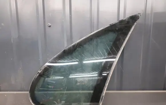 Renault Scenic I Rear side window