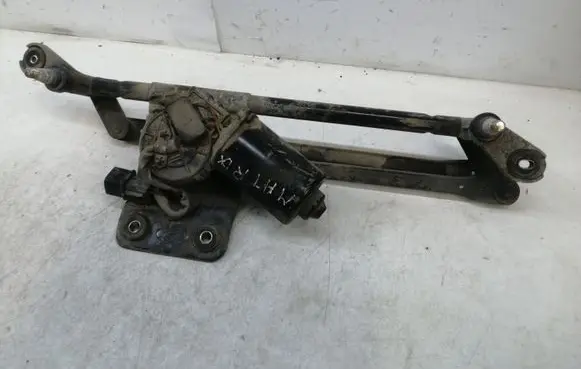Hyundai Matrix Front wiper linkage and motor
