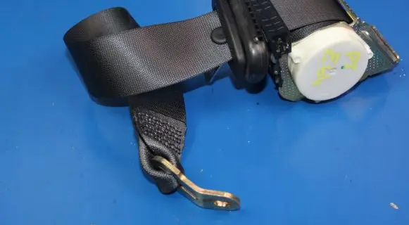 BMW 6 E63 E64 Rear seatbelt