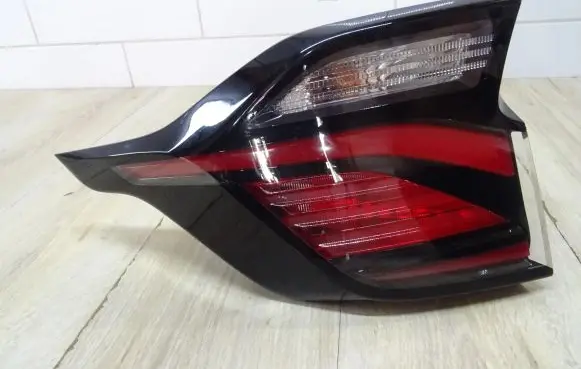 KIA Sportage Rear/tail lights 92402R2000