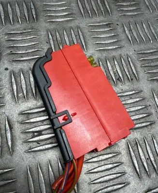 Audi A7 S7 4G Fuse module 4F1941824B