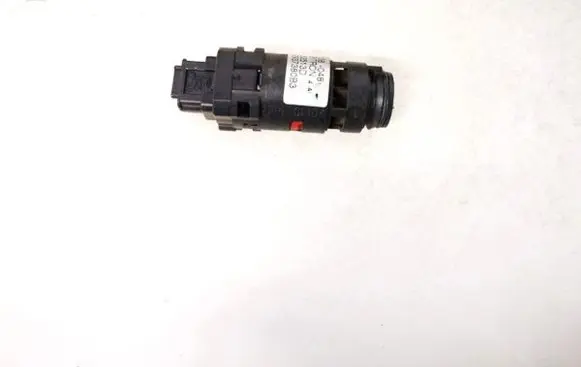 Air conditioning (A/C) pressure sensor