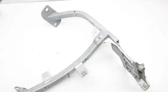 Audi A8 S8 D4 4H Fender mounting bracket