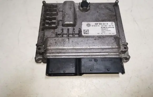 Volkswagen Polo V 6R Engine control unit/module 03P906021H 03P906021AQ 28339216