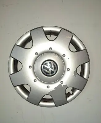 Volkswagen PASSAT B7 R16 wheel hub/cap/trim 