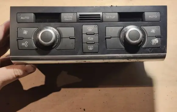 Audi A6 S6 C6 4F Climate control unit 4F2820043P