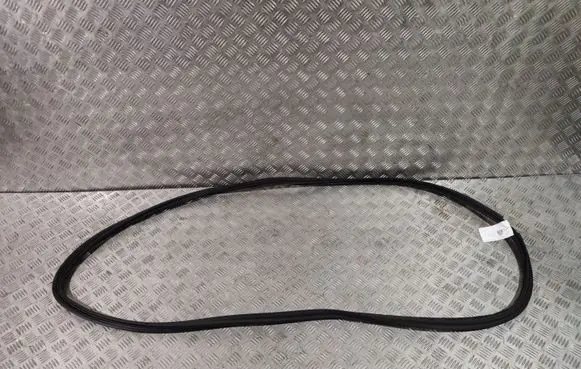 Buick Encore I Seal rubber (tailgate) 