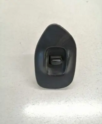 Subaru Legacy Electric window control switch 73501320