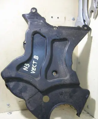 Opel Vectra B Timing belt guard (cover) GM90528244 16I4C16V