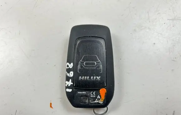 Toyota Hilux (AN120, AN130) Ignition key/card 