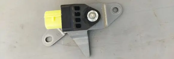 Subaru XV Airbag deployment crash/impact sensor 98235FJ010