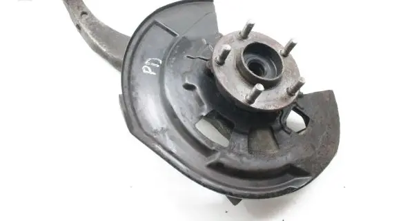 Infiniti Q50 Front wheel hub