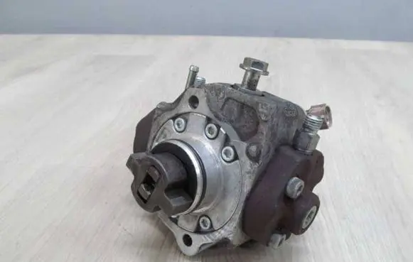 Lexus IS 220D-250-350 Fuel injection high pressure pump 22100-0R031 40182 HU294000-0880