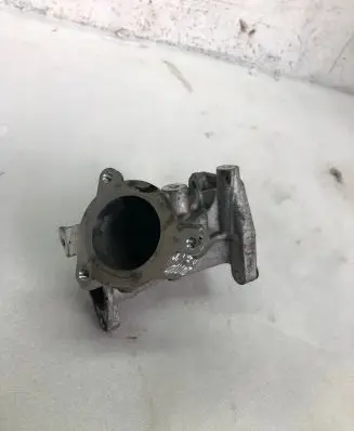 Peugeot 2008 II EGR thermostat 9821154280