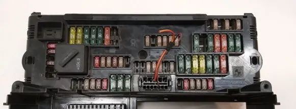 BMW 5 F10 F11 Fuse module 923442101 9234421