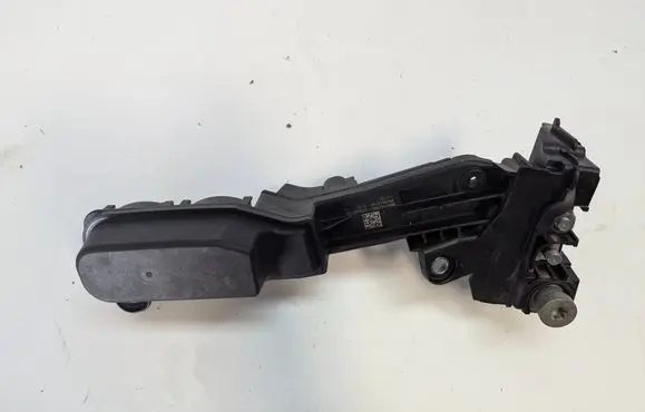 BMW 5 G30 G31 G38 Ignition distributor 8736409 58650910