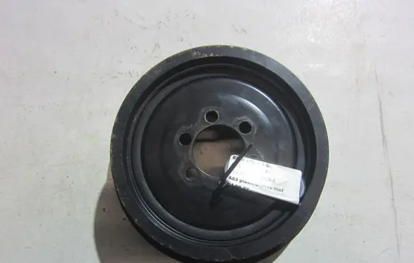 BMW 5 E60 E61 Crankshaft pulley