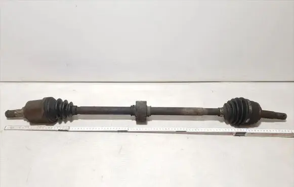Nissan Primera Front driveshaft