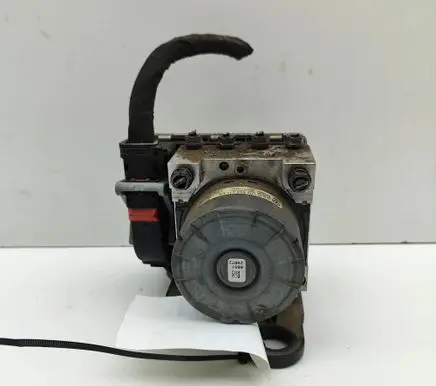 Volkswagen Golf VII ABS Pump 5Q0614517CR 5Q0614235
