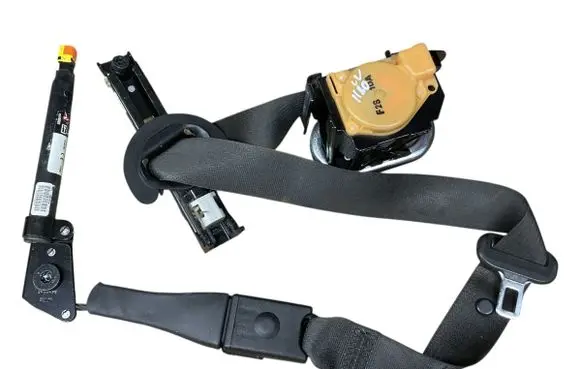 Front seatbelt