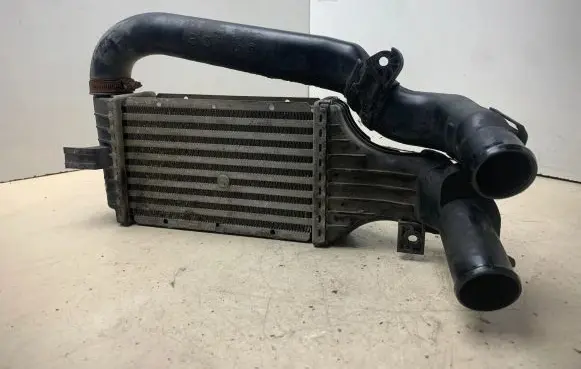 Opel Zafira A Intercooler radiator 24436438 H81770