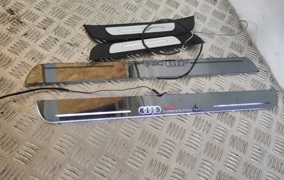 Audi A7 S7 4G sill trim set (inner) 4G8853376C 4G8853375C