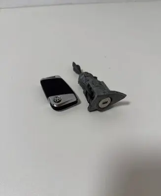 Volkswagen Passat Alltrack Ignition key/card 