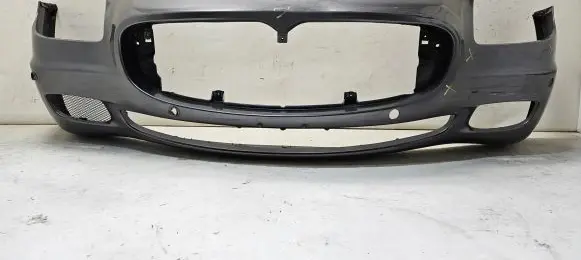Maserati Quattroporte Front bumper 67069000