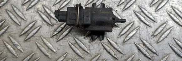 Opel Zafira B Turbo solenoid valve 72244800 08T148