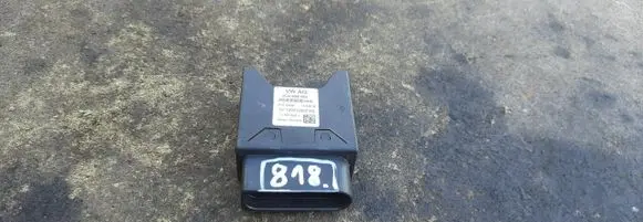 Volkswagen Golf V Fuel pump relay 5Q0906093