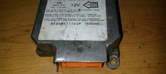 Volkswagen Golf III Airbag control unit/module 6N0909603 5WK4137