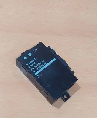 Volvo V70 Tailgate/trunk control unit/module 31218393 31217840 31218404