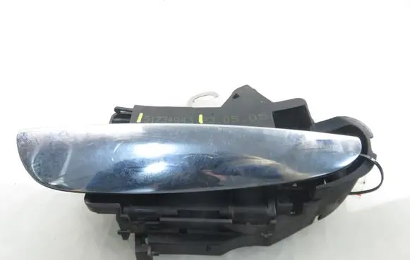Rear door exterior handle