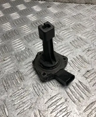 Audi A6 S6 C6 4F Oil level sensor 03C907660H 6PR00962901