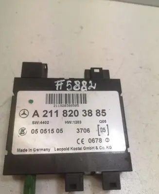 Mercedes-Benz CLS C219 Other control units/modules A2118203885