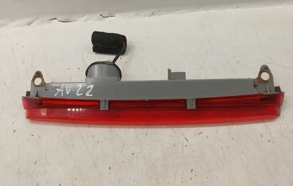 Toyota Avensis T250 Third/center stoplight 8157005090