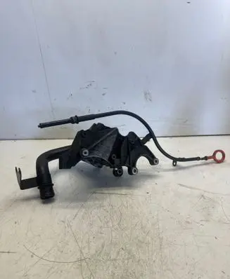 Volkswagen PASSAT B5.5 Power steering pump mounting bracket 059145169