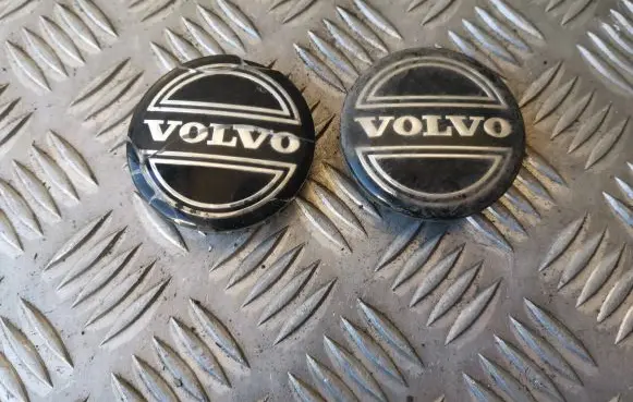 Volvo S60 Original wheel cap 30666913