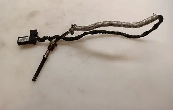 Audi Q7 4M Lambda probe sensor 4M0906088Q