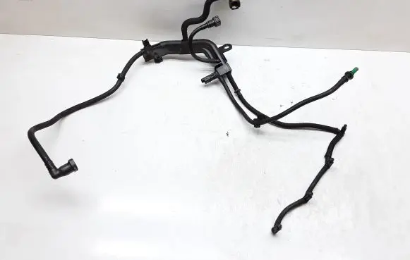 Volvo S40 Fuel line/pipe/hose 9635692580