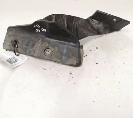Citroen C4 Cactus Fender mounting bracket 9805295880