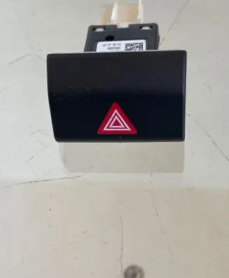 Skoda Superb B6 (3T) Hazard light switch 3T0953235D 10012340