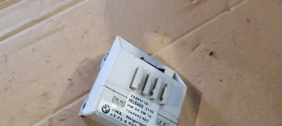 BMW 5 E39 Yaw turn rate sensor 65756923215 1564043402 55892110