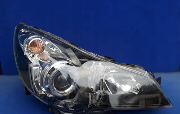 Subaru Outback Headlight/headlamp