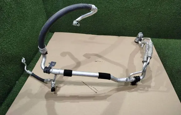 KIA Pro Cee'd III Air conditioning (A/C) pipe/hose 97775J7100 2431K 2701212AP