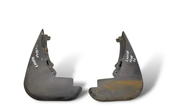 Ford Mondeo Mk III Front mudguard 1S7J22201AA 1S7J22200AA