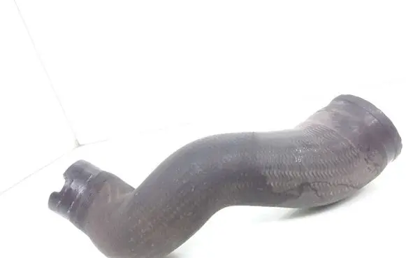 Intercooler hose/pipe