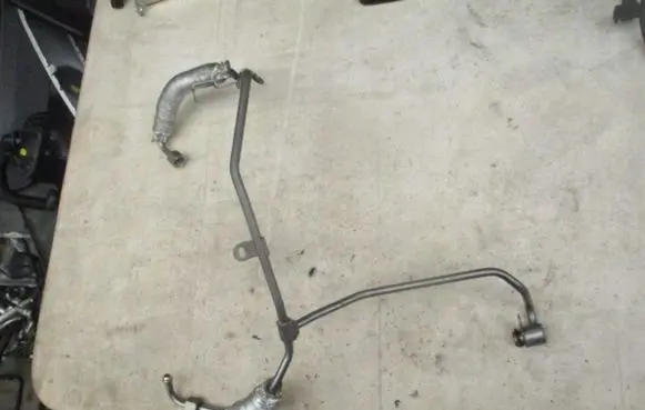 Audi A6 C7 Engine coolant pipe/hose 059121598L