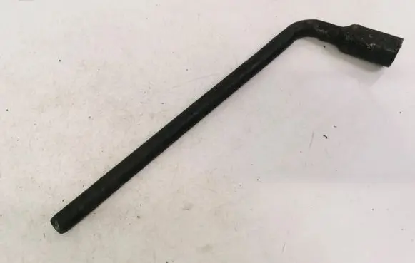Ford Focus C-MAX Wheel nut wrench 