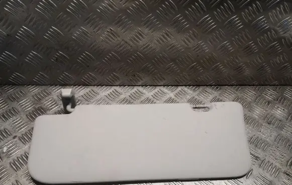 Sun visor